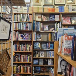 Key West Island Bookstore - Small Locally Owned Book Shop