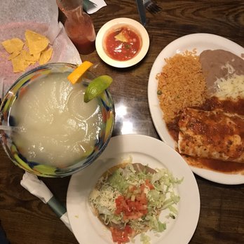 Hidalgo's Bar & Grill - Combo platter with 2 burritos and a chalupa - Mexican Near Me - Marietta, Georgia Hidalgo's Bar & Grill - Combo platter with 2 burritos and a chalupa - Mexican Near Me - Marietta, Georgia