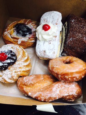 DeLuise Bakery by null