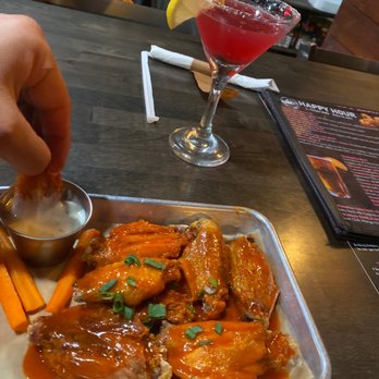Bubba’s Bones & Brews - It's been to long since last visit to long these wings  too!! Awesome service like last time thank you Jamiletz!! - Gastropubs Near Me - Cathedral City, California
