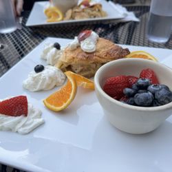 Runcible Spoon Cafe & Restaurant - Apple Pie