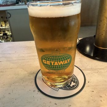 Getaway Brewing - Pint of golden ale - Pubs Near Me - Dublin, Ohio