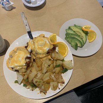 Mandys Cafe - Eggs Benny - Breakfast & Brunch Near Me - Bakersfield, California Mandys Cafe - Eggs Benny - Breakfast & Brunch Near Me - Bakersfield, California