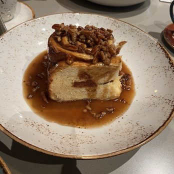 TC Stacks - House made cinnamon roll! WOW! - Breakfast & Brunch Near Me - Sandpoint, Idaho