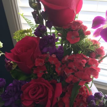Jeannettes Flowers - I Love my bouquet!!! Thanks Linda and Wayne! - Florists Near Me - Campbell, California Jeannettes Flowers - I Love my bouquet!!! Thanks Linda and Wayne! - Florists Near Me - Campbell, California