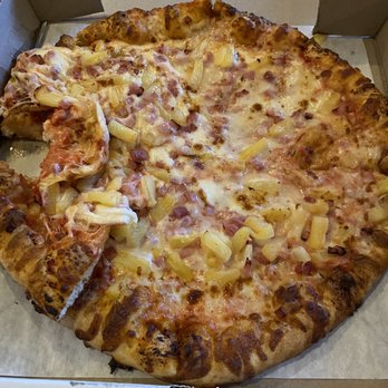 Mazza Pizzeria - Hawaiian Pizza - Pizza Near Me - Doral, Florida Mazza Pizzeria - Hawaiian Pizza - Pizza Near Me - Doral, Florida