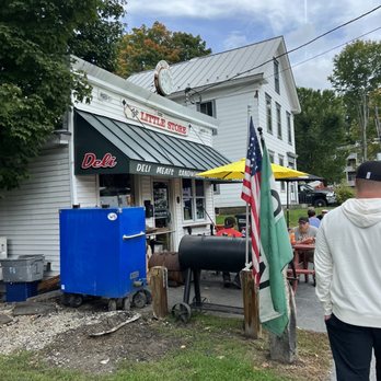 Marsh Brothers Deli - Outside - Donuts Near Me - Lebanon, New Hampshire