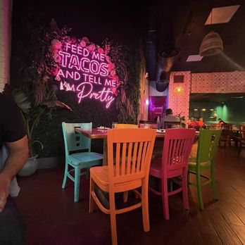 Birria1983 - Inside - Mexican Near Me - Orlando, Florida