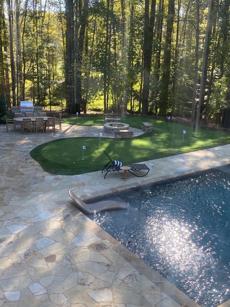 SOUTHWEST GREENS OF ATLANTA Updated September 2024 18 Photos 1701