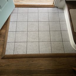 Tiled entry. Tiled entry.