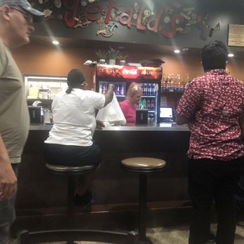 Gerald's Donuts & Burgers - Donuts Near Me - Arabi, Louisiana
