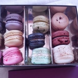 Vollenweider Chocolatier Confiseur - Had a long flight but made it safely with just a few cracks..:)
