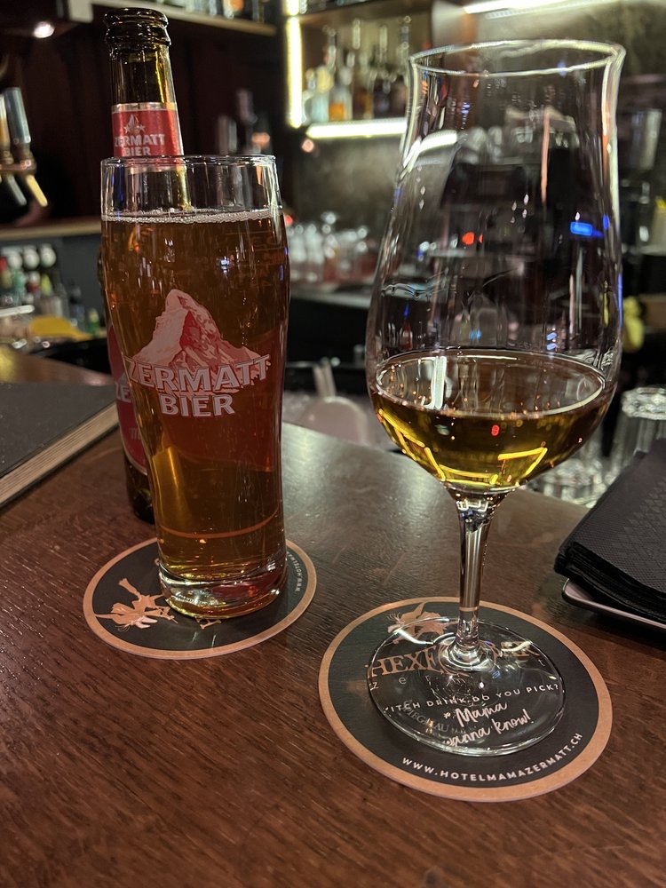 Hexen Bar
