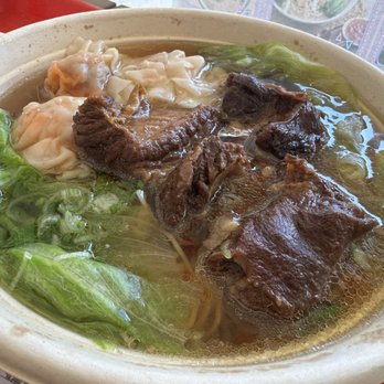 Rice Roll Express - Beef stew and wonton soup noodles - Chinese Near Me - San Francisco, California Rice Roll Express - Beef stew and wonton soup noodles - Chinese Near Me - San Francisco, California