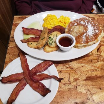 Eggspectation - Gambrills - Breakfast & Brunch Near Me - Gambrills, Maryland