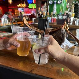 String drinks, great service. Live music