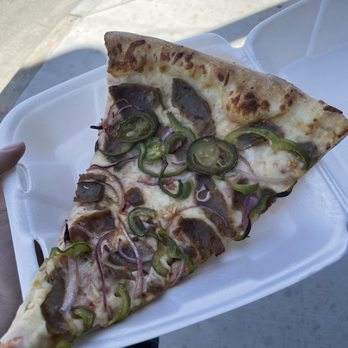 Tandoori Pizza - Pizza - Pizza Near Me - Hawthorne, California