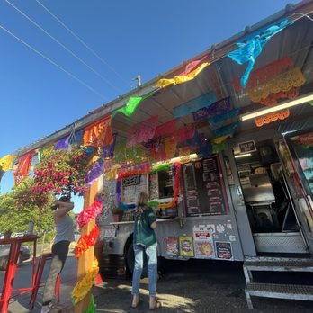 La Chingona Taqueria - Outside - Food Trucks Near Me - Bellevue, Washington La Chingona Taqueria - Outside - Food Trucks Near Me - Bellevue, Washington
