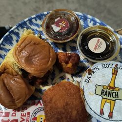 Dave's Hot Chicken - Not chicken sliders and sauces.