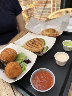 New Hope Ferry Market by null