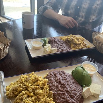San Pedro's - Latin American Near Me - Dallas, Texas