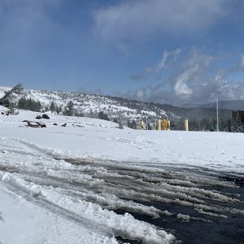 Timberline Lodge - Ski Resorts Near Me - Government Camp, Oregon Timberline Lodge - Ski Resorts Near Me - Government Camp, Oregon