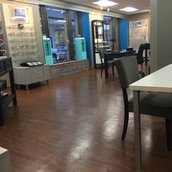 Huber Eyecare - Very nice eye office.