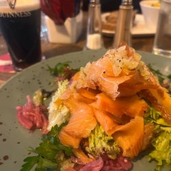 Feehan's Bar - Smoked salmon and Guinness