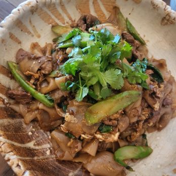 Nara Thai Kitchen - Pad See Ew - Thai Near Me - Irvine, California Nara Thai Kitchen - Pad See Ew - Thai Near Me - Irvine, California