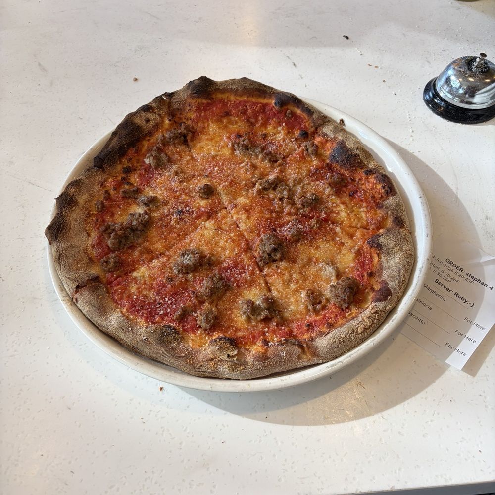 Caffè Calabria - Salsiccia Pizza - Coffee & Tea Near Me - San Diego, California Caffè Calabria - Salsiccia Pizza - Coffee & Tea Near Me - San Diego, California