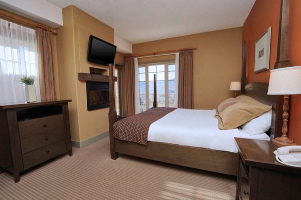 Spirit Ridge - The Unbound Collection by Hyatt by null