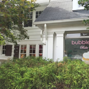 bubblecake - Parking was easy and the shop was in the midst of getting a new paint job on the outside. - Bakeries Near Me - Roanoke, Virginia bubblecake - Parking was easy and the shop was in the midst of getting a new paint job on the outside. - Bakeries Near Me - Roanoke, Virginia