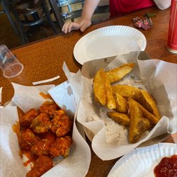 Me-n-Ed's Pizzeria