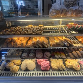 Bowie Bakery - Bakeries Near Me - El Paso, Texas