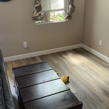 IZ Flooring - Flooring Near Me - San Diego, California IZ Flooring - Flooring Near Me - San Diego, California