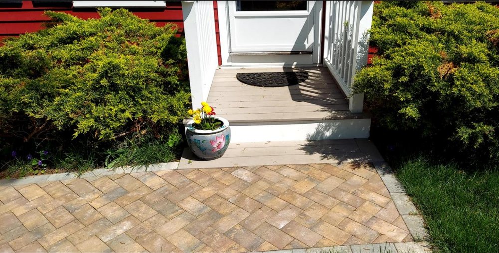 Slide of H.A.Y. Home Auto & Yard