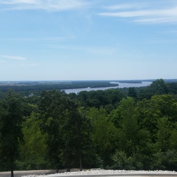 Aerie's Resort - The view - Wineries Near Me - Grafton, Illinois Aerie's Resort - The view - Wineries Near Me - Grafton, Illinois