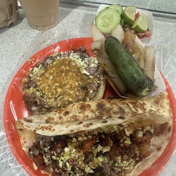 Tacos La Carreta - Torito de asada. Chorreada mixto (asada y pastor) - Tacos Near Me - Whittier, California Tacos La Carreta - Torito de asada. Chorreada mixto (asada y pastor) - Tacos Near Me - Whittier, California