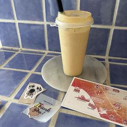 Mango Smoothie Plus protein scoop Handwritten postcard + stickers! Mango Smoothie Plus protein scoop Handwritten postcard + stickers!