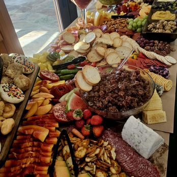 Cracker Cookin & Catering - Caterers Near Me - Moore Haven, Florida Cracker Cookin & Catering - Caterers Near Me - Moore Haven, Florida