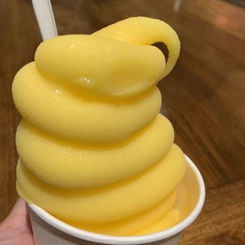 Aloha Whip - Dole whip - Desserts Near Me - Honolulu, Hawaii