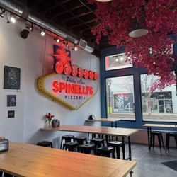 Spinellis Pizza