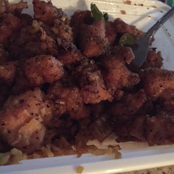 St Louis Kitchen - Black pepper chicken. Meh. - Chinese Near Me - Maplewood, Missouri