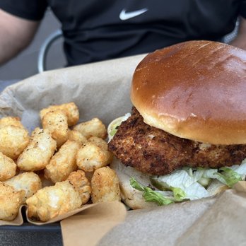 sneakybird - Homestyle Chicken Sandwich Pinko Parmesan breading oven baked! - Chicken Wings Near Me - Scottsdale, Arizona sneakybird - Homestyle Chicken Sandwich Pinko Parmesan breading oven baked! - Chicken Wings Near Me - Scottsdale, Arizona
