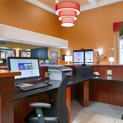 Best Western Plus Fresno Inn - Business Center