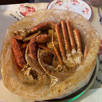 Mr & Mrs Crab - 3 lbs of snow crab legs for Christmas. Yum - Seafood Near Me - Melbourne, Florida Mr & Mrs Crab - 3 lbs of snow crab legs for Christmas. Yum - Seafood Near Me - Melbourne, Florida