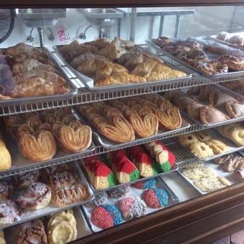 La Estrella Bakery - Bakeries Near Me - Tucson, Arizona
