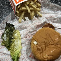 Nasty lettuce and random onions... I don't like onions AT ALL and what the Hell is that lettuce?!? GROSS!!!! Nasty lettuce and random onions... I don't like onions AT ALL and what the Hell is that lettuce?!? GROSS!!!!