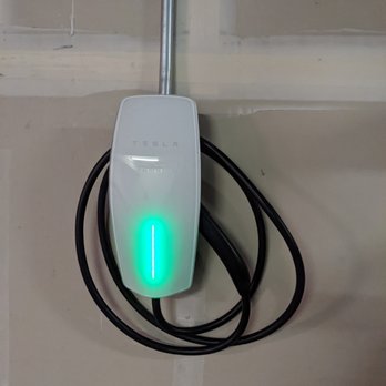 Coil - Wall Connector configured with a 60 amp circuit breaker (all 5 green lights indicate 60 amp configuration) - EV Charging Stations Near Me - San Francisco, California