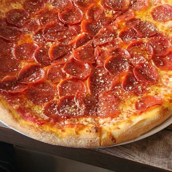 Caffe Italia - Pepperoni pizza is to die for - Coffee & Tea Near Me - Pasadena, California